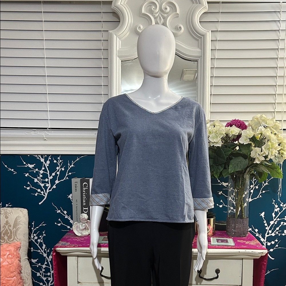 BURBERRY London, ELAGENT Slate Blue V-Neck Blouse. 
In size L